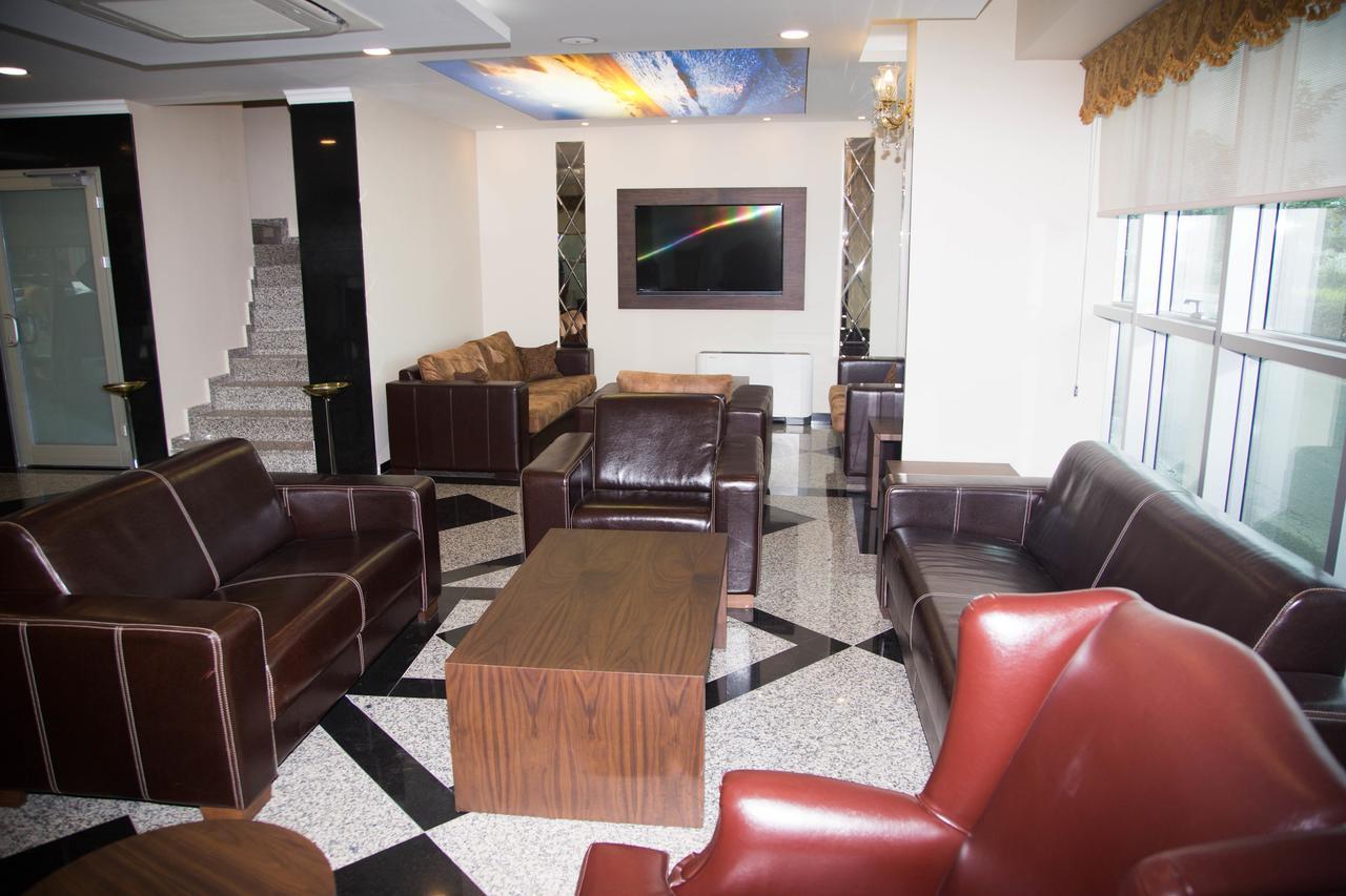 Nana Hotel Hopa ภายนอก รูปภาพ